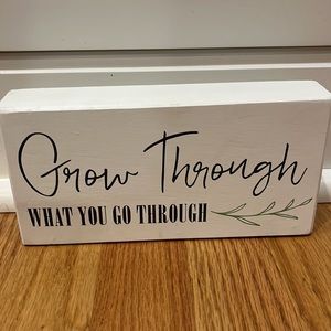 Collins fresh + original. Wooden box art